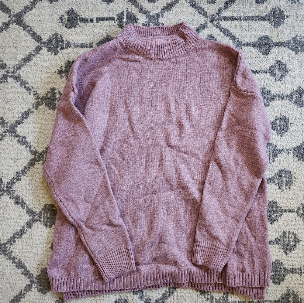 Staccato NWOT Mauve Crew Neck Sweater